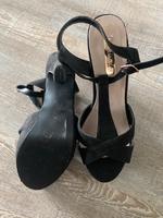 High Heels Thüringen - Bad Salzungen Vorschau