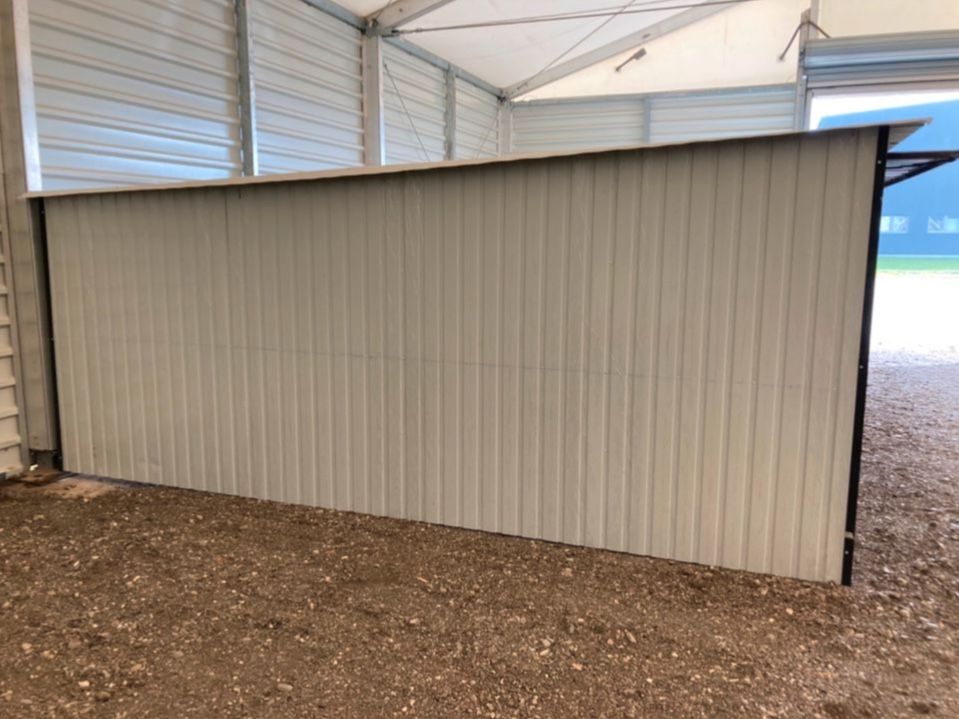 Fertiggarage Carport  Unterstand 3 Stellplätze 5m x 9m Weidehütte in Burgau