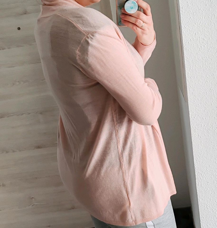 Basic Cardigan/ Strickjacke in rosa Größe M in Erfurt