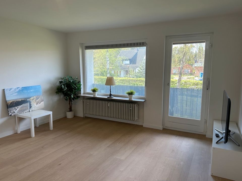 Schöne sanierte 1-Zimmer Wohnung mit Balkon, möbliert von privat in Hanstedt