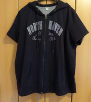 Jacke Sweatshirt-Kapuzenjacke mit 2 Tops S. Oliver Gr. 48/50 NEU Nordrhein-Westfalen - Oelde Vorschau