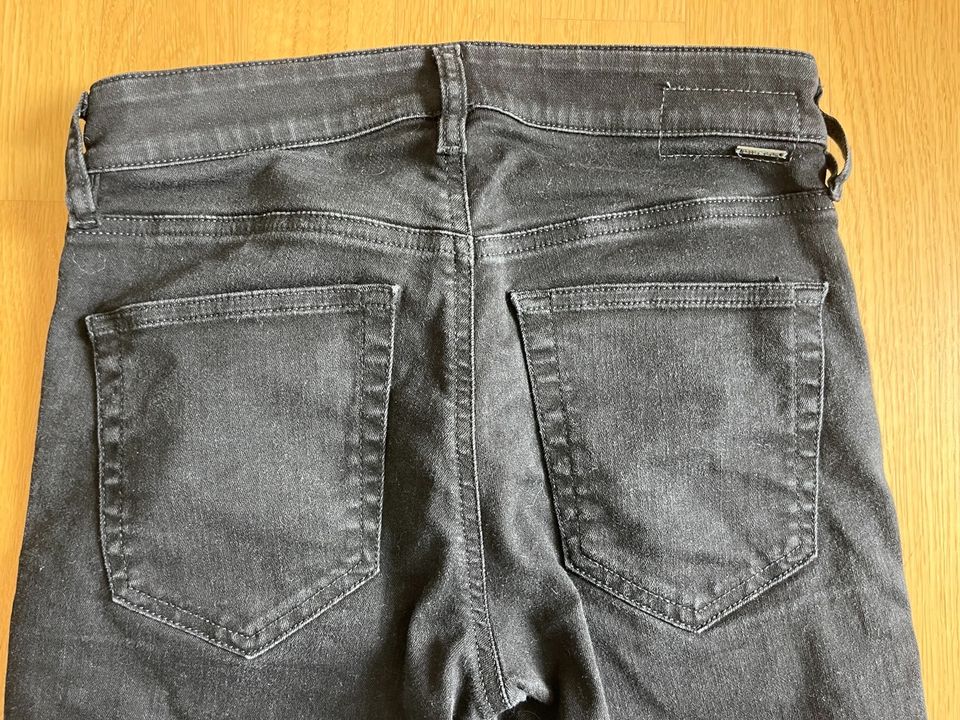 Diesel Jeans Slandy Damen 27x32 in München