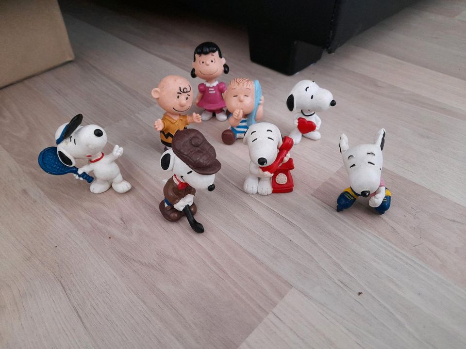 Schleich Peanuts Snoopy Sammelgiguren in Dresden