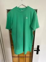 Adidas Shirtkleider in drei Farben Nordrhein-Westfalen - Lüdenscheid Vorschau