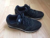 Nike Turnschuhe Hessen - Fronhausen Vorschau