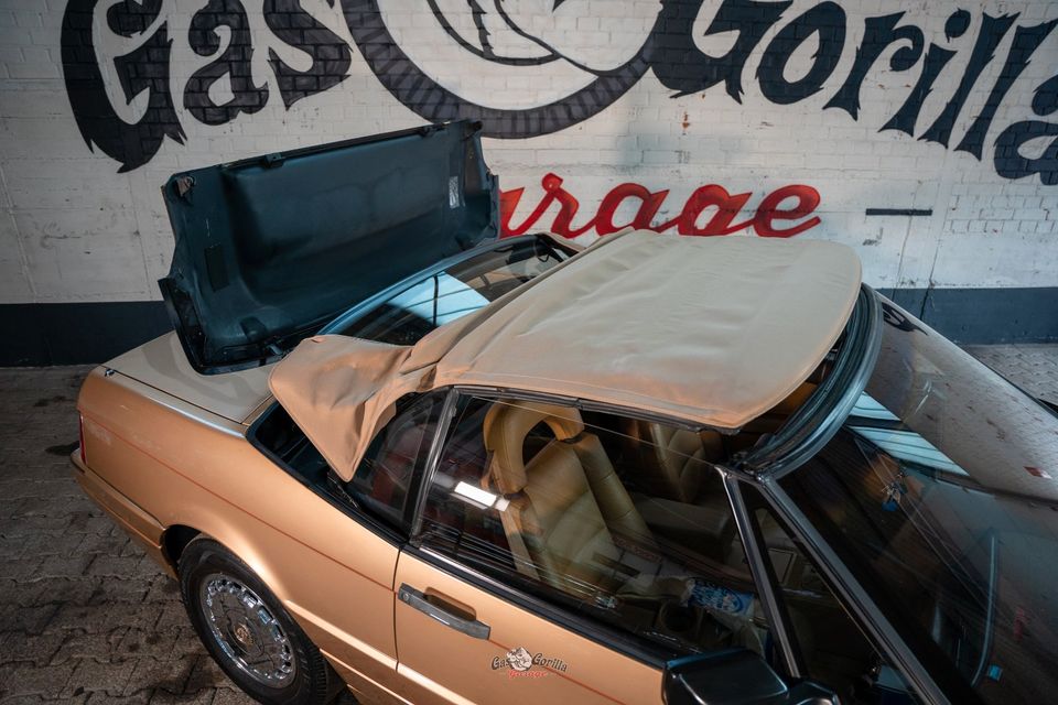 1987 Cadillac Allante Hard- & Softtop-Cabrio in Solingen