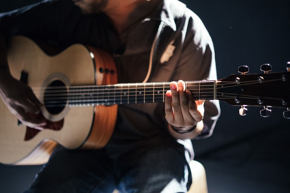 Gitarrenunterricht in Eimsbüttel - Hausbesuche in Hamburg