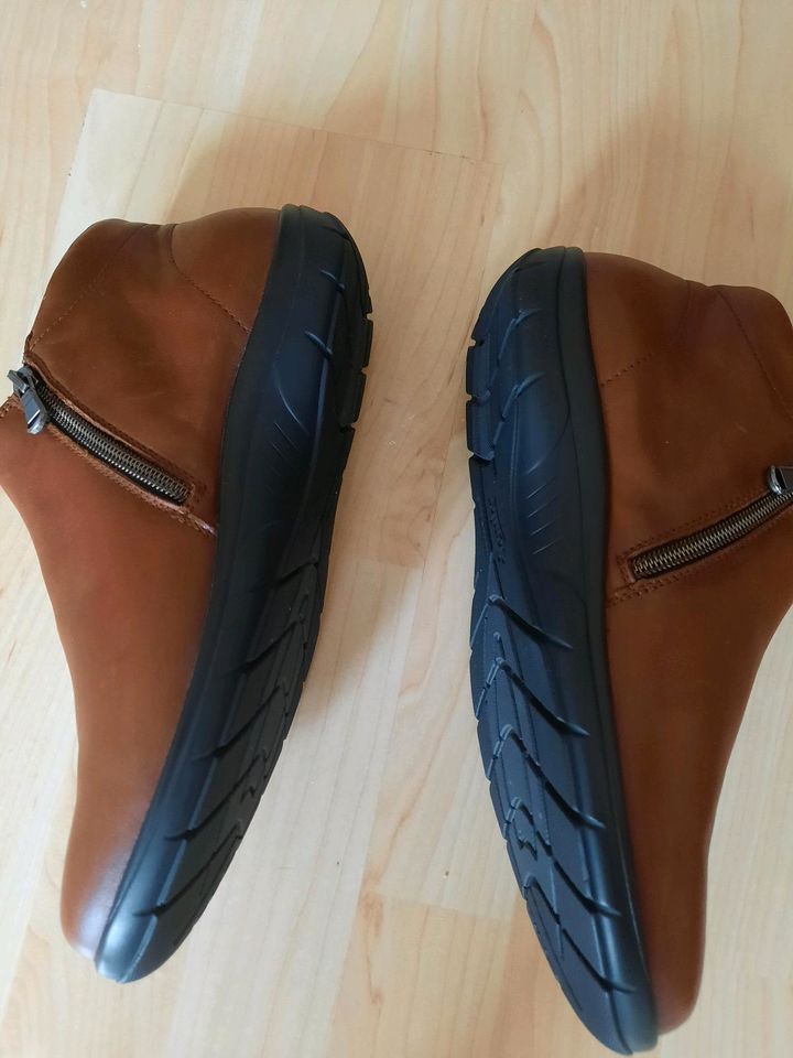 NEU SEMLER -Stiefelette [beidseitigen Reißverschlüssen in Pforzheim