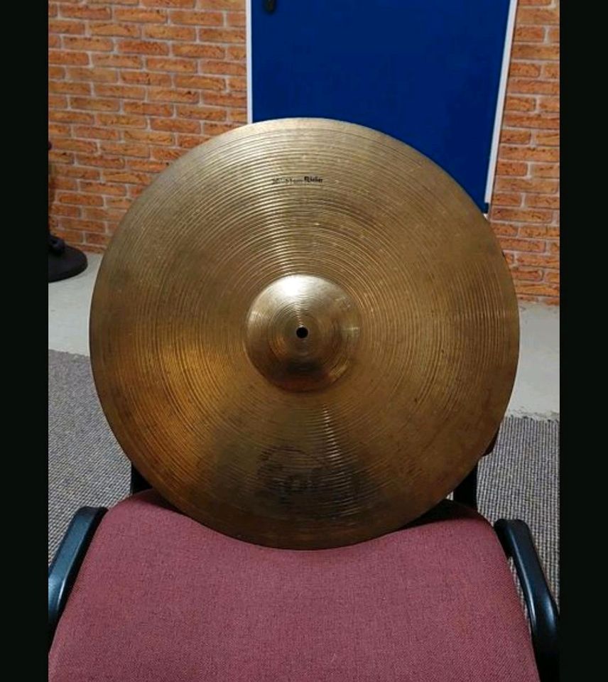 4 Günstige Becken Cymbals - Meinl - Paiste - Solar by Sabian u.a. in Kiel