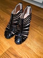 CHANEL ankle boots Schuhe Lack Leder 38,5 ovp Düsseldorf - Heerdt Vorschau