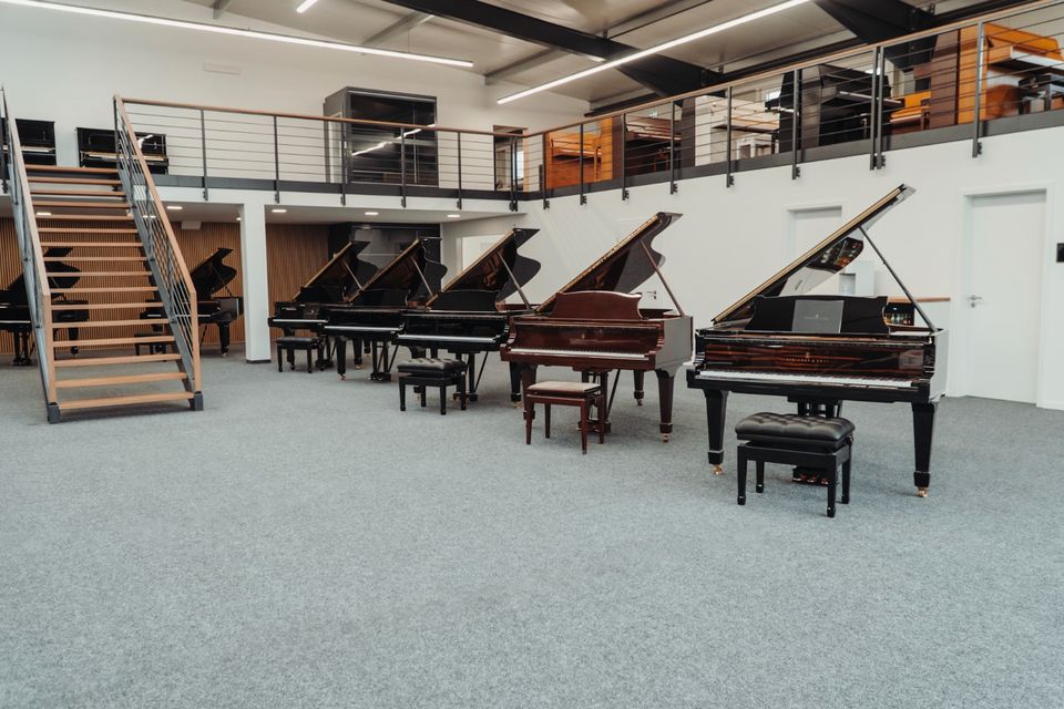 STEINWAY FLÜGEL bei PIANO SPENGLER, Yamaha Seiler Sauter, Kawai in Swisttal