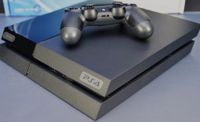 PS4 zu verkaufen mit spielen Köln - Kalk Vorschau