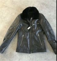 NEU Zumo Lederjacke Triumph Herren Gr. L schwarz 370€ Niedersachsen - Schiffdorf Vorschau