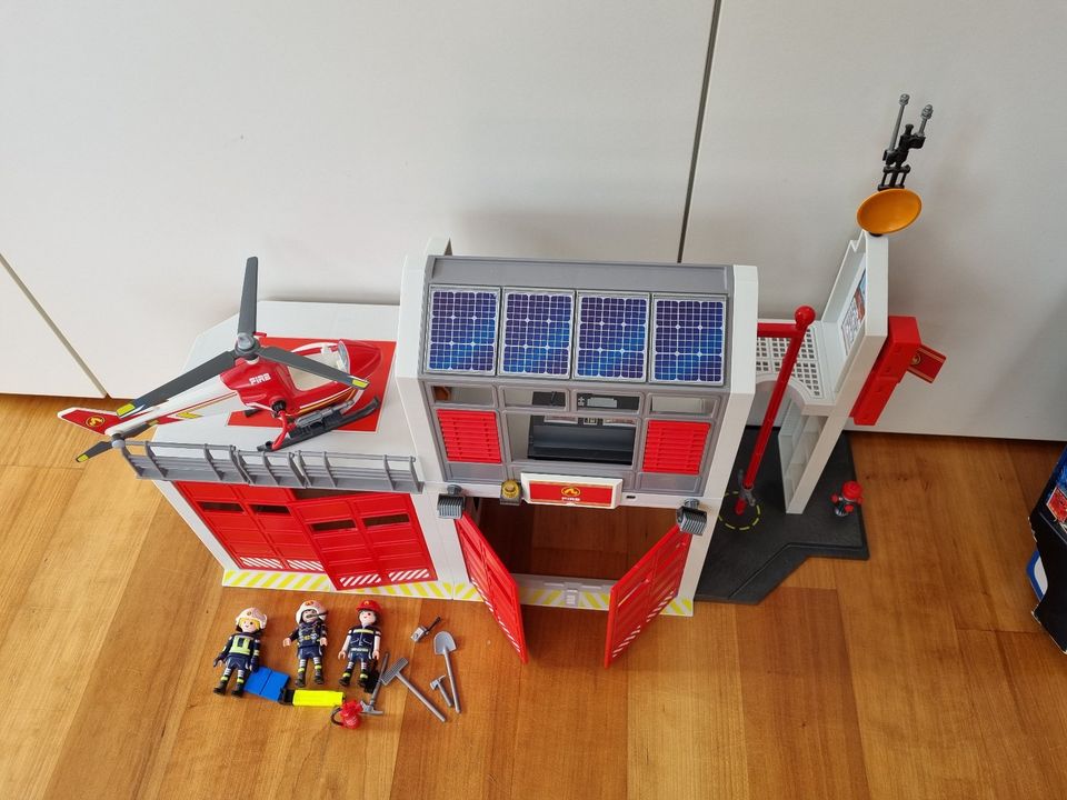 Playmobil City 9462, Große Feuerwache (Feuerwehr) in Stuttgart