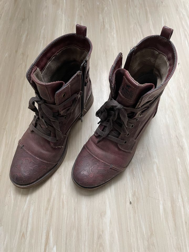 Stiefel Mustang Stiefeletten rot-braun Leder Gr. 39 in Dresden