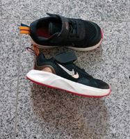 Gr 23.5 NIKE Turnschuhe Sneaker Schuhe Bayern - Aiterhofen Vorschau