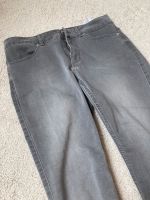 Comma Damen Jeans grau Gr.38 Hessen - Dipperz Vorschau