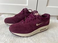 Nike air max 1 jewel Bordeaux Größe 38,5 us 7,5 neu Sneaker Dresden - Löbtau-Süd Vorschau