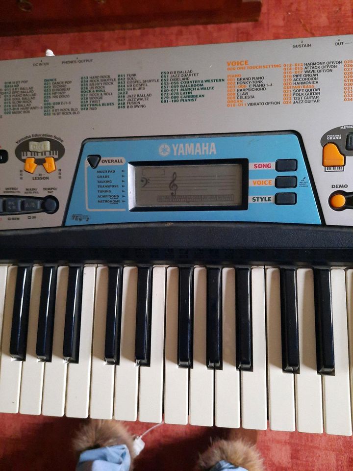 Yamaha keyboard mit Gestell PSR-170 in Berlin