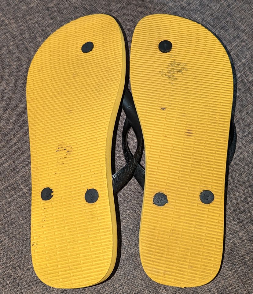 Havaianas Minions FlipFlops Sandalen Latschen gelb schwarz Dynamo in Dresden