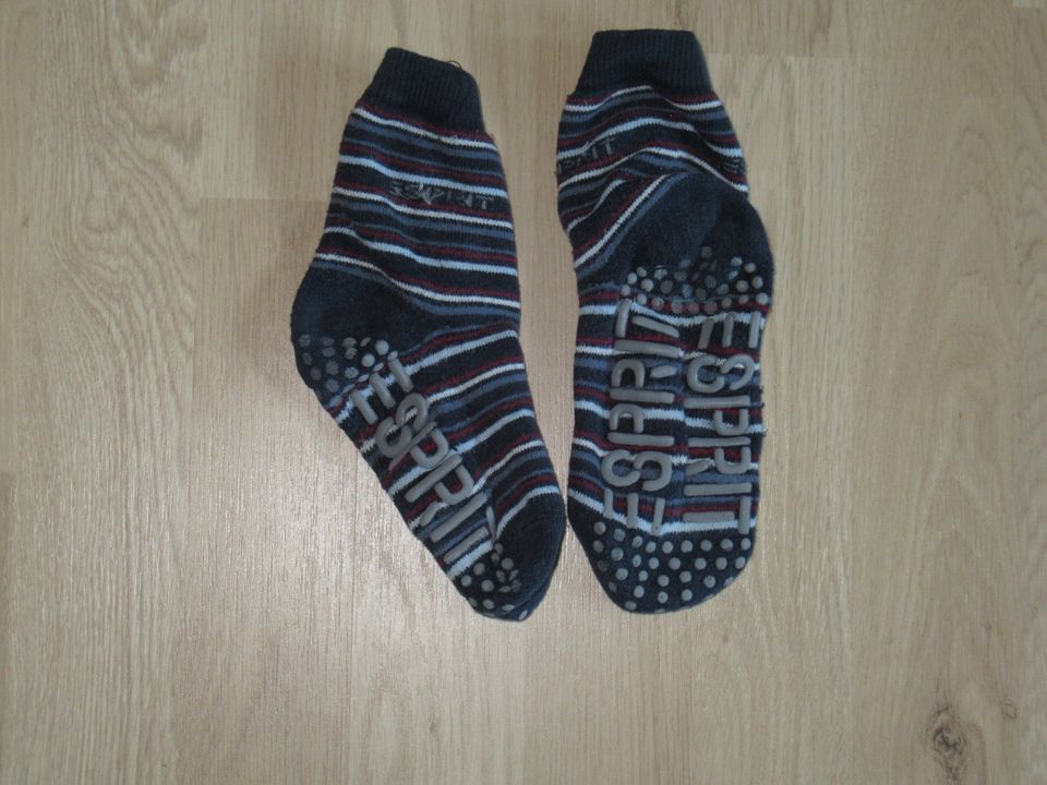 Socken Kniestrümpfe Stoppersocken Sneaker Esprit Falke Gr. 31 in Bielefeld