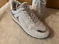 Michael Kors Damen Sneaker Weiß Silber Bayern - Dillingen (Donau) Vorschau