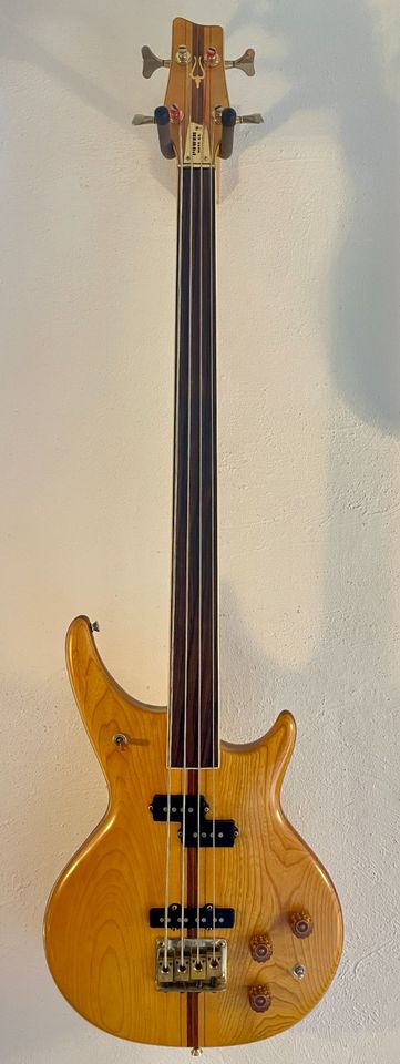 Daion Power Mark XX | Fretless Neckthrough Bass | Japan ca. 1982 in Plaidt