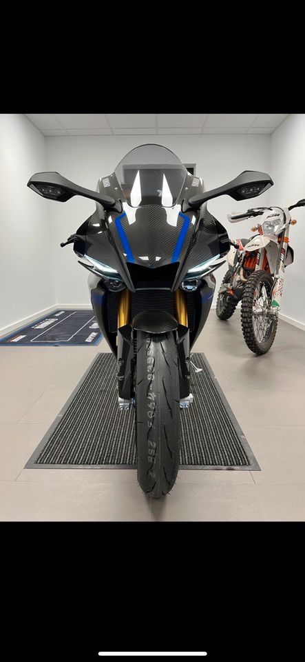 Yamaha R1M Motorrad Neu ohne Zulassung in Celle