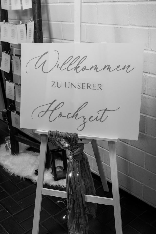 LEIHEN | Hochzeit | Schild | Sitzplan | Traubogen | Tischnummern in Kappelrodeck