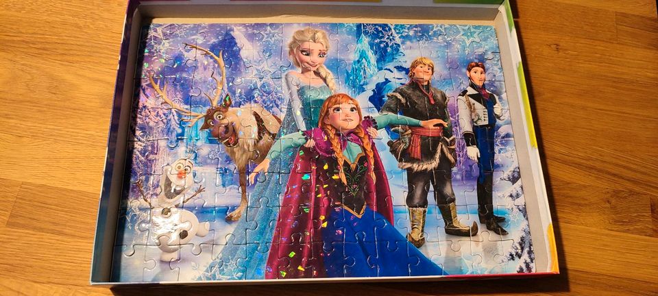 Anna und Elsa, Frozen Puzzle mit Glitzereffekt in Ilmenau