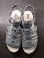 Sandalen hellblau, Größe 39, wie neu München - Milbertshofen - Am Hart Vorschau