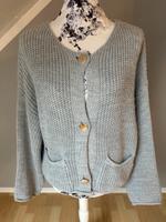 Italia Damen cardigan Strickjacke Gr. S M NEU Nordrhein-Westfalen - Bergkamen Vorschau