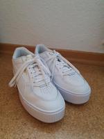 Puma Plateau Sneaker Gr. 41 Weiß Schuhe Nordrhein-Westfalen - Steinheim Vorschau