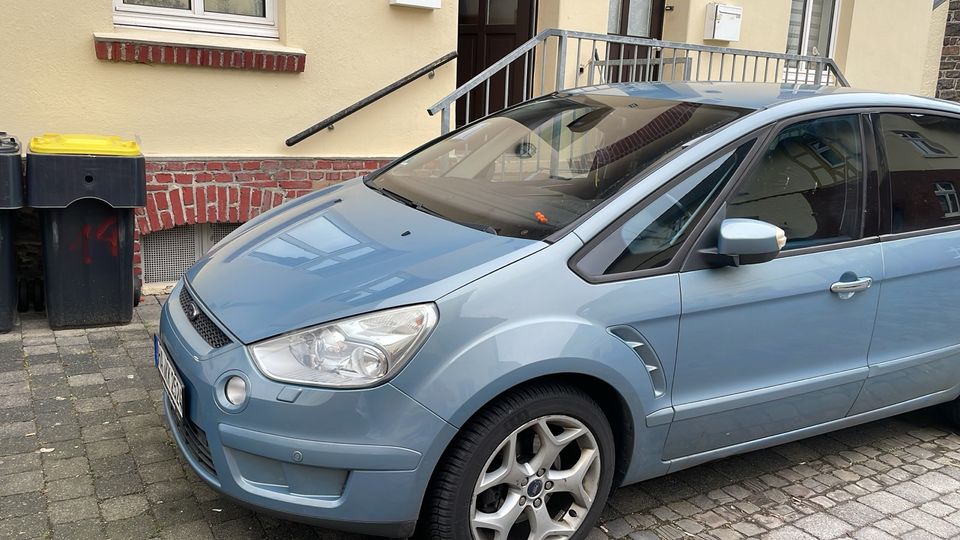 Ford S-max 2,2 tdci 7 Sitz frish tüv titanum-s in Nachrodt-Wiblingwerde