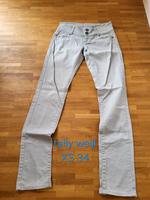 Jeans tally weijl XS 34 top Zustand Sachsen - Schkeuditz Vorschau