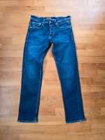 Replay Herren Jeans gr 32/32, Beschädigt siehe letztes Foto Berlin - Spandau Vorschau