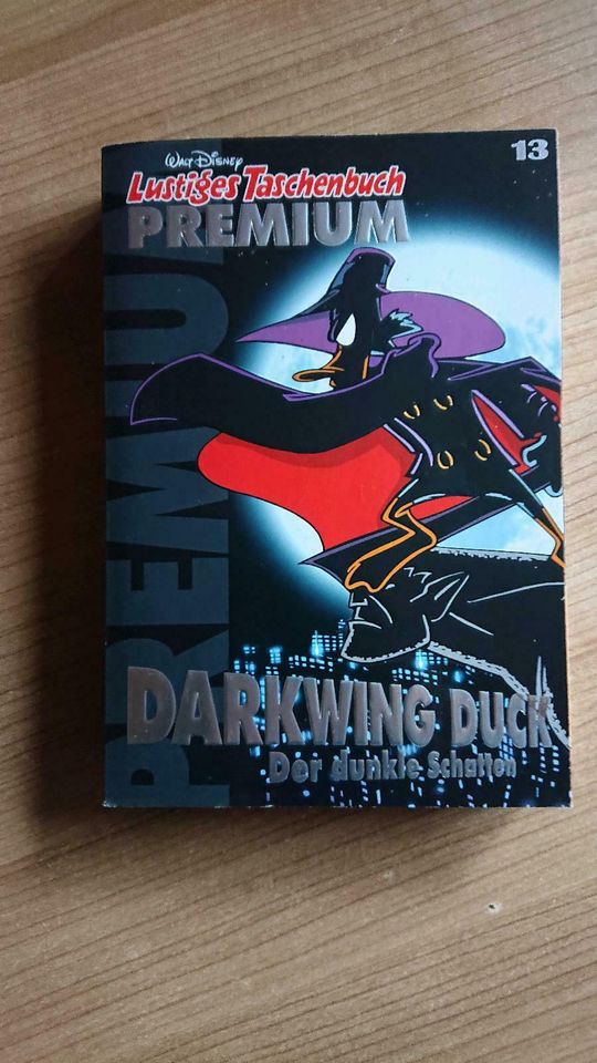 Lustiges Taschenbuch, Darkwing Duck - Der dunkle Schatten in Weissach im Tal