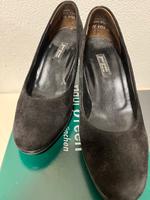 Pumps „Samtziege schwarz“, Gr. 37, Paul Green Köln - Junkersdorf Vorschau
