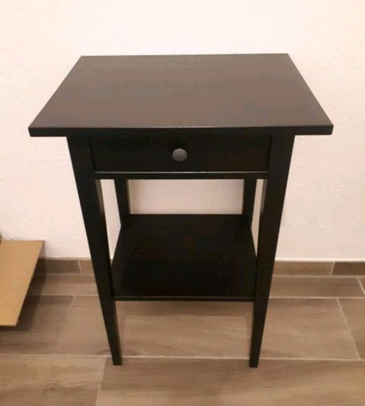 *IKEA* HEMNES Nachttisch Beistelltisch Ablagetisch schwarz-braun in Bensheim