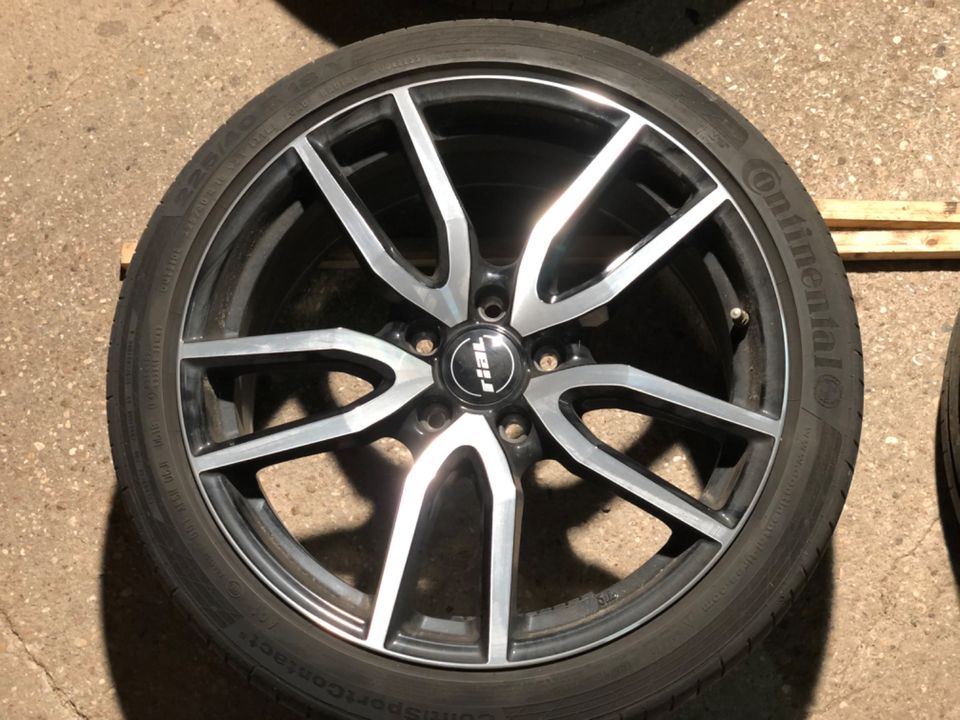 Rial Torino Alufelgen 18" ET45 5x112 mit Conti PremiumCont 225/40 in Perl