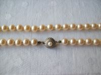 Perlenkette Imitationsperle Halskette 70cm 8mm Vintage Schmuck Pankow - Prenzlauer Berg Vorschau