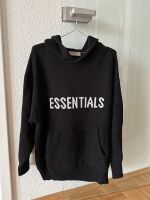 Urbaner Komfort: Fear of God Essentials Kapuzenpullover Größe M Köln - Nippes Vorschau