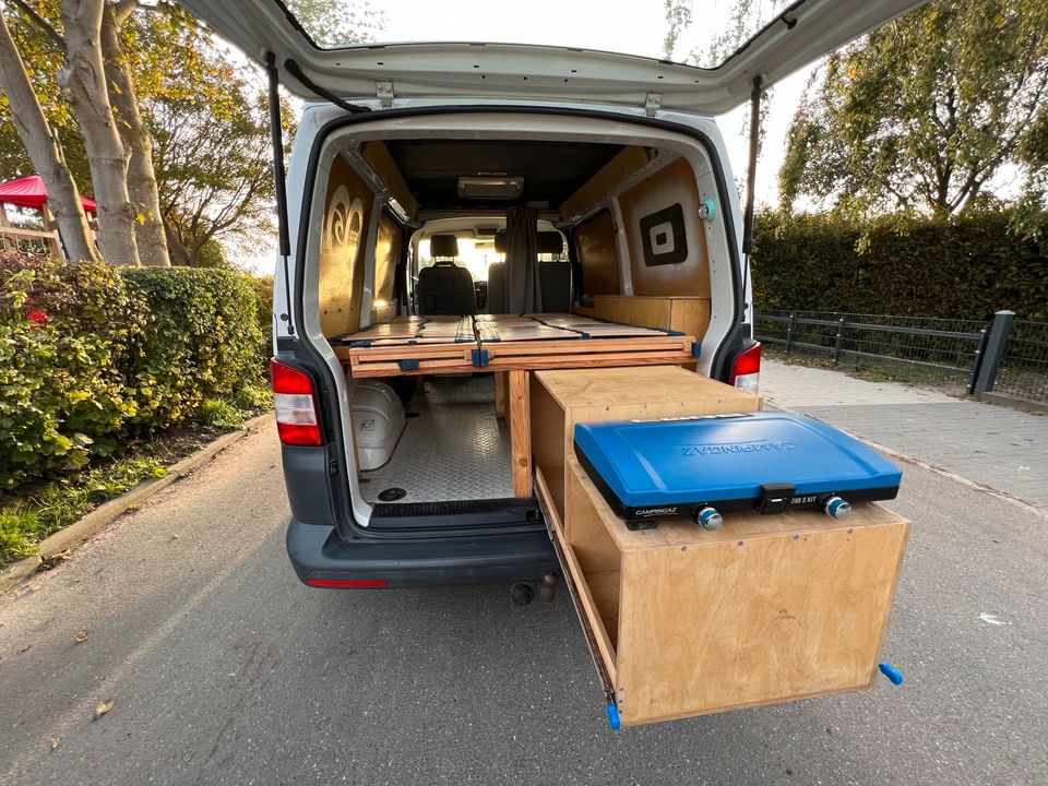 VW T5 Camper Van in Lübeck