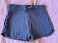 Kurze Hose aus Baumwolle Gr. 8-9 Jahre 134 cm Berlin - Lichtenberg Vorschau