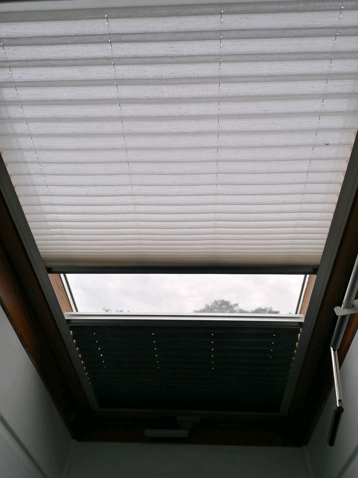 Innenmarkise Doppelrollo für Velux Fenster GHL 206 in Ingolstadt