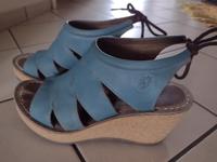 Plateau-Sandalen von "Fly London", Größe 41, türkis Obergiesing-Fasangarten - Obergiesing Vorschau