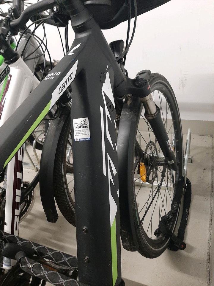 E-Bike für Männer KTM Centro 10 CX5 (28) inkl. Akku in Jena