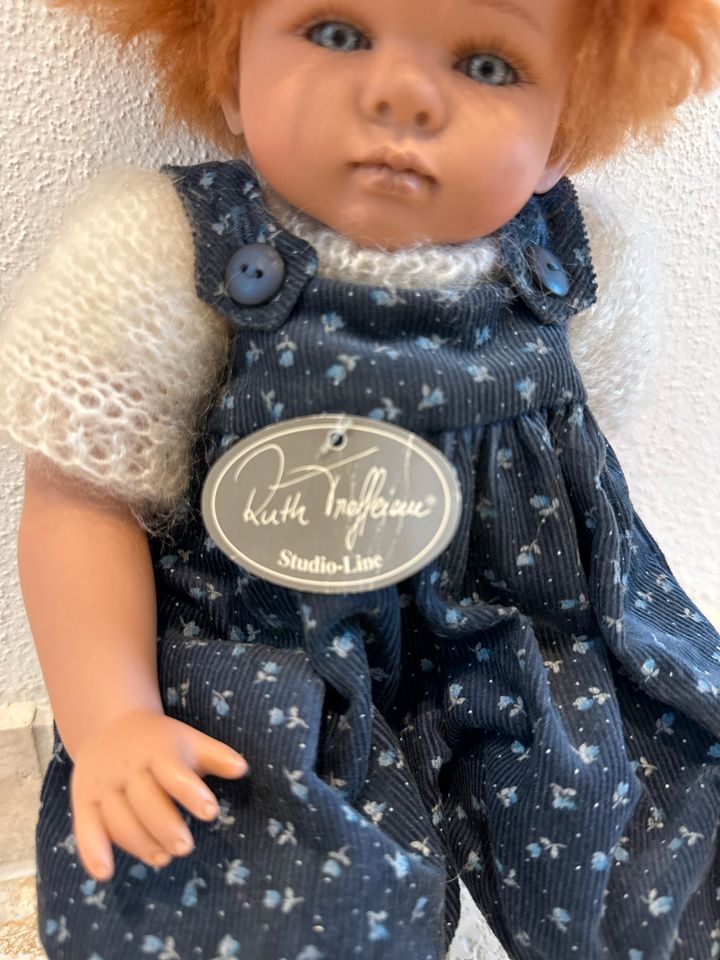 Ruth Treffeisen Puppe „Kuschelchen Nr. 9“ in Sulzberg