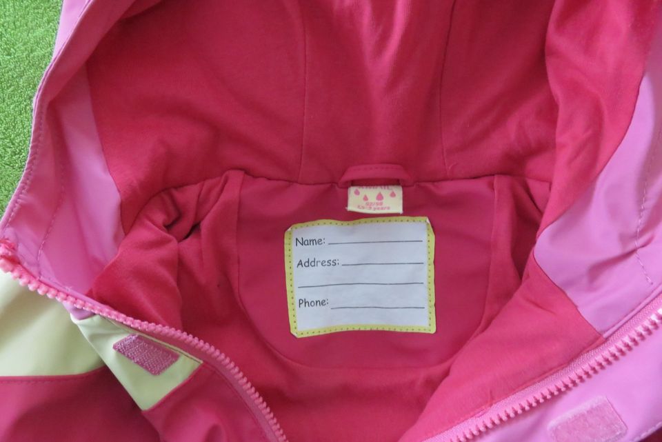 Regen Jacken Kleidung Mädchen Gr.92/98 in Großweitzschen
