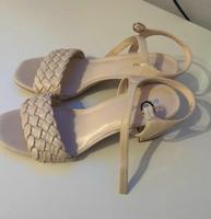 Schuhe Beige Niedersachsen - Obernkirchen Vorschau